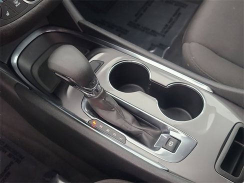 Used 2023 Chevrolet Malibu LT image 35