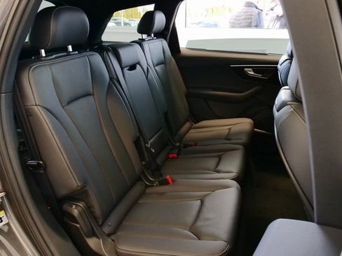 New 2026 Audi Q7 3.0T Premium image 18