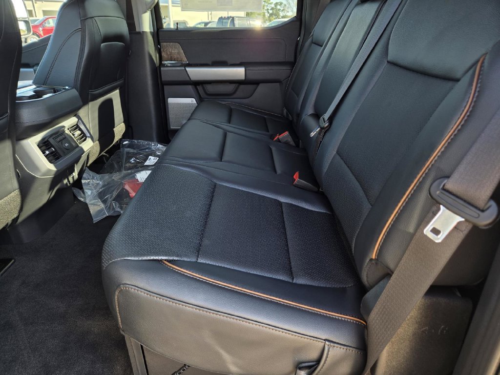 New 2027 Ford F350 Lariat w/ Black Appearance Package AWD/4WD image 41