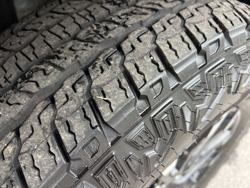 Used 2025 Chevrolet Traverse Z71 w/ Driver Confidence Package image 9