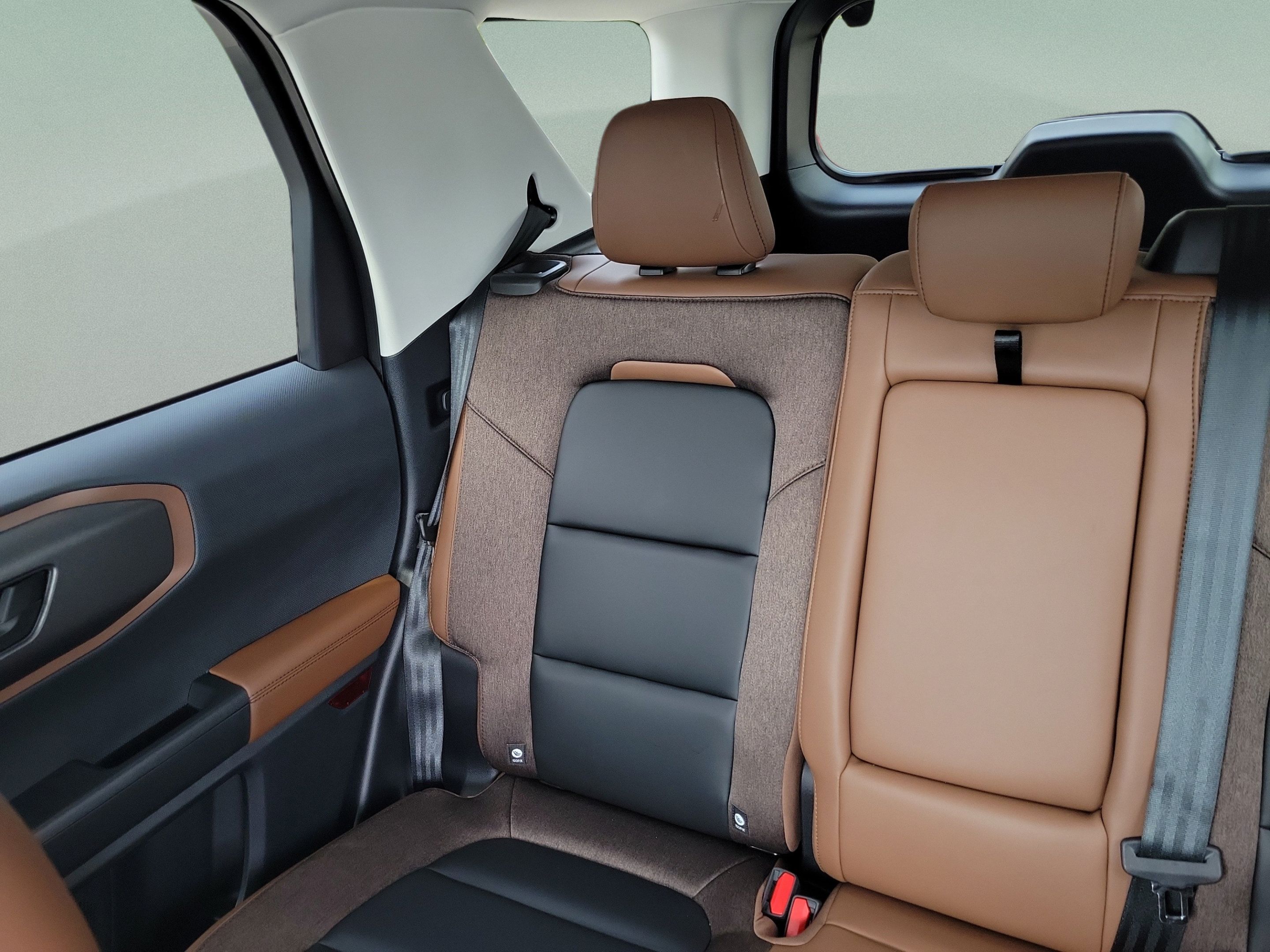 New 2026 Ford Bronco Sport Outer Banks w/ Outer Banks Tech Package+ AWD/4WD image 8