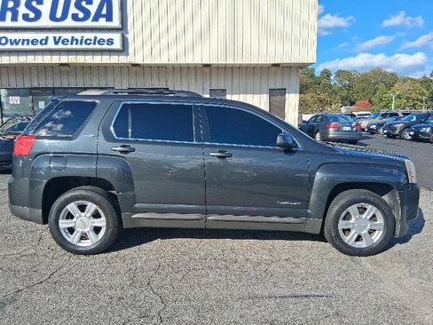 Used 2014 GMC Terrain SLE w/ Convenience Package image 6
