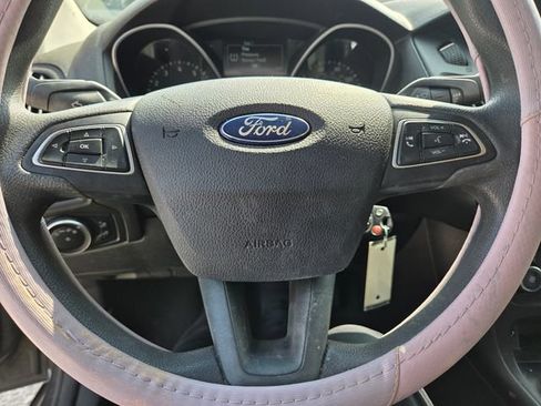 Used 2016 Ford Focus S FWD image 18