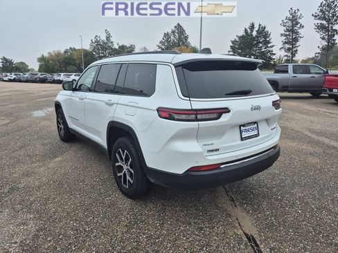 Used 2024 Jeep Grand Cherokee L Limited w/ Luxury Tech Group II image 3