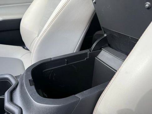 Used 2024 Toyota RAV4 XLE Premium image 24