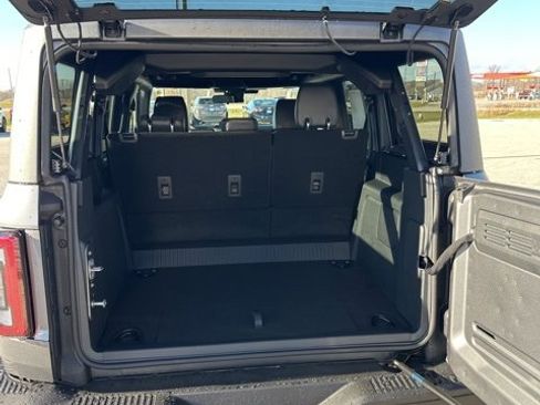 New 2025 Ford Bronco Badlands w/ Sasquatch Package image 11