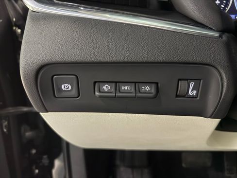 Certified 2023 Buick Enclave Premium image 28