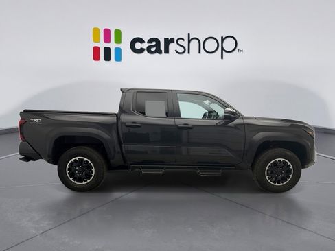 Used 2024 Toyota Tacoma TRD Off-Road image 6