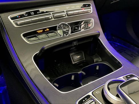 Used 2018 Mercedes-Benz E 300 image 16