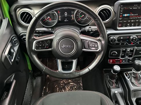 Used 2018 Jeep Wrangler Unlimited Rubicon image 15