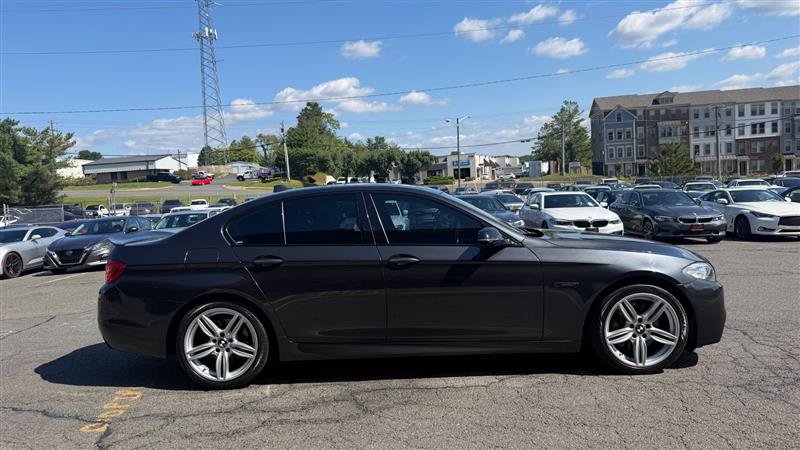 Used 2014 BMW 535i xDrive w/ M Sport Package AWD/4WD image 4