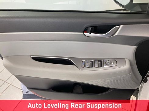 Used 2020 Hyundai Palisade SEL w/ Convenience Package image 14