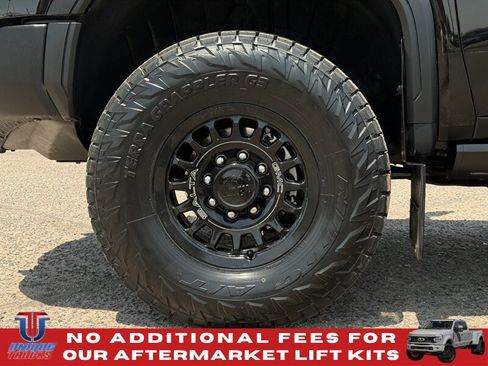 Used 2024 GMC Sierra 2500 AT4X w/ AT4X AEV Edition AWD/4WD image 11