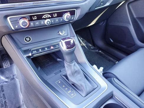 New 2025 Audi Q3 2.0T Premium w/ Convenience Package image 21