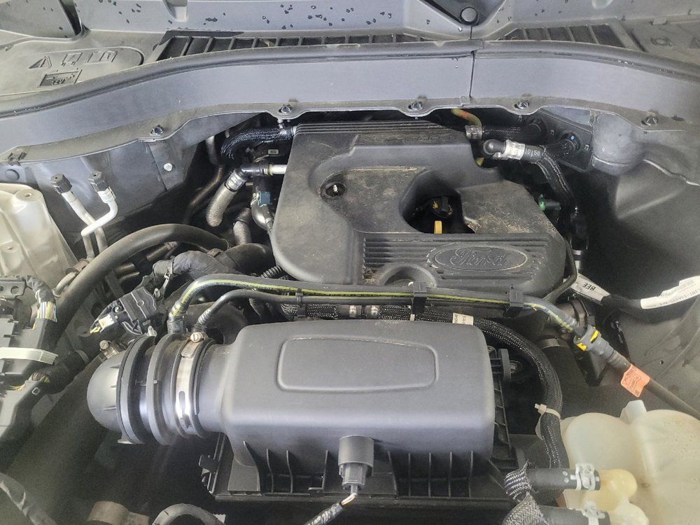 Used 2020 Ford Explorer 2WD image 30