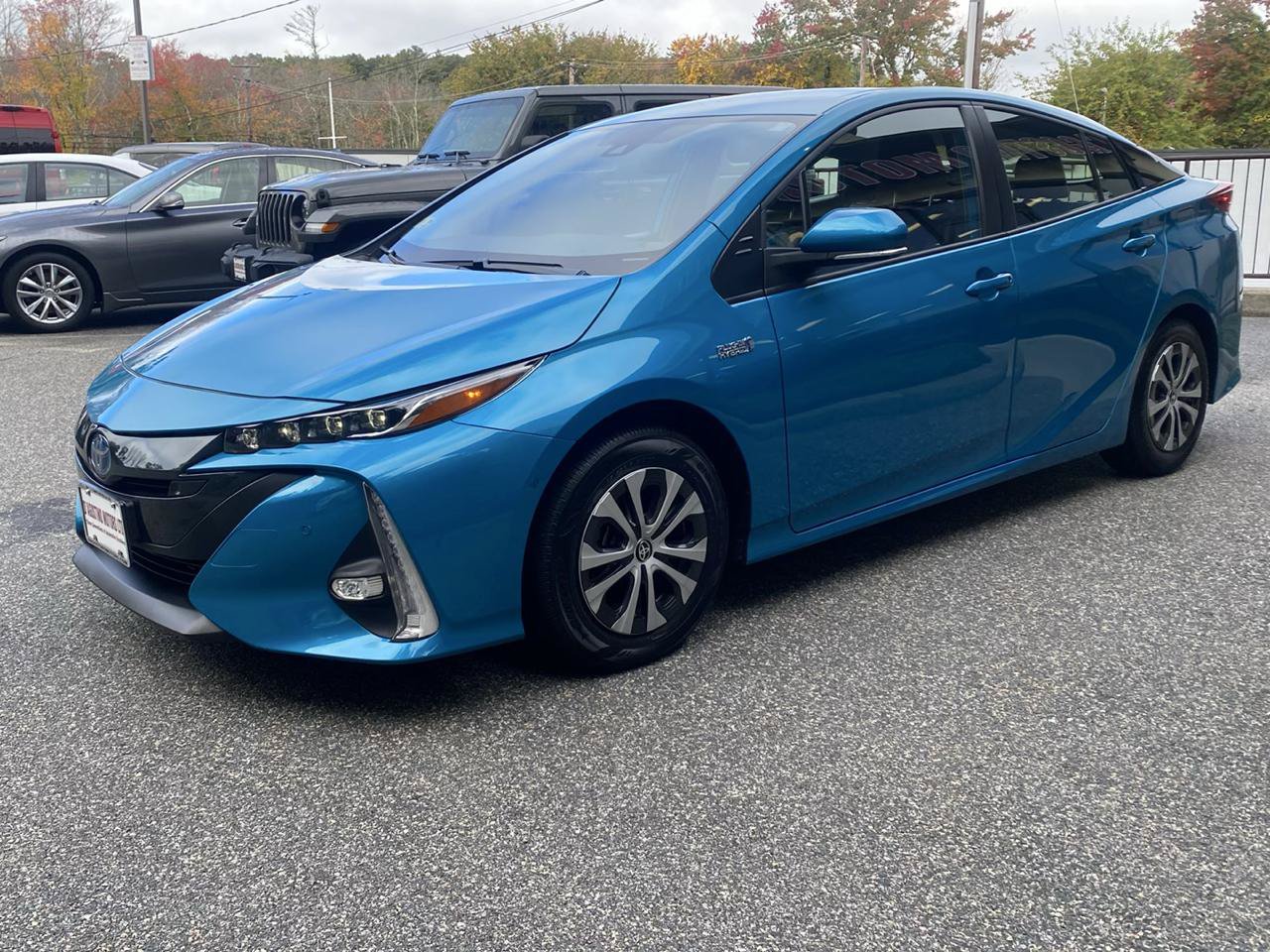 Used 2022 Toyota Prius Prime Limited FWD image 4
