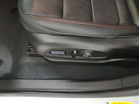 Used 2023 Chevrolet Bolt EUV Premier w/ Redline Edition image 22