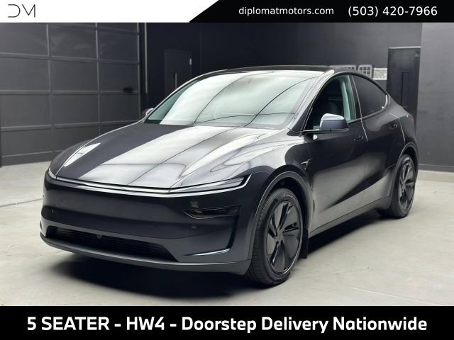 Used 2026 Tesla Model Y Long Range AWD/4WD image 1