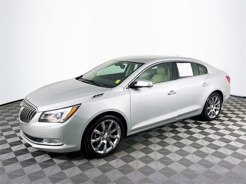 Used 2014 Buick LaCrosse Leather image 4
