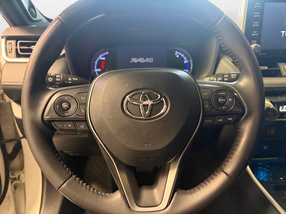 Used 2019 Toyota RAV4 XSE AWD/4WD image 13