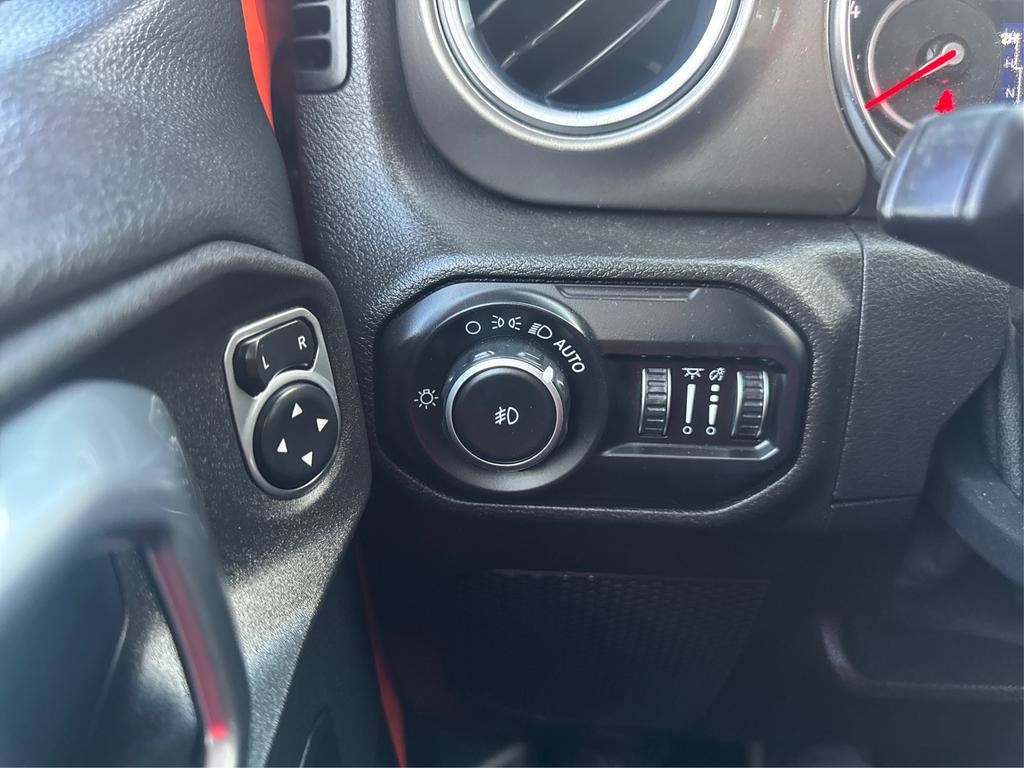 Used 2019 Jeep Wrangler Unlimited Rubicon AWD/4WD image 19
