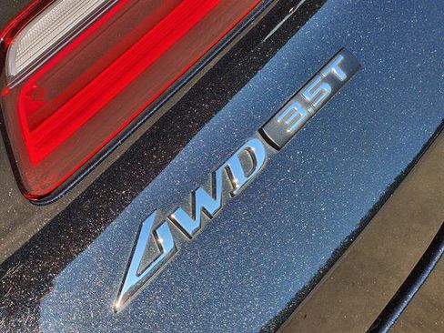 Used 2024 Genesis GV80 3.5T image 9