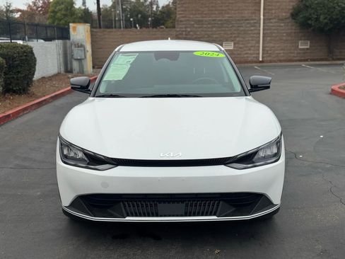 Used 2024 Kia EV6 Light image 9