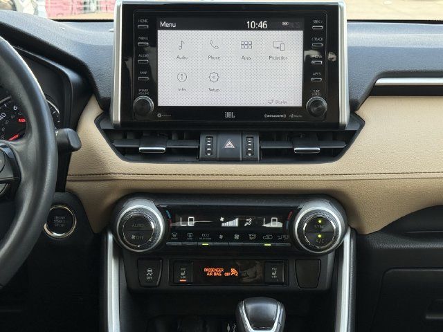 Used 2019 Toyota RAV4 XLE Premium w/ Cold Weather Package AWD/4WD image 15