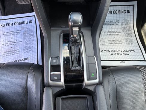 Used 2020 Honda Civic EX-L image 15