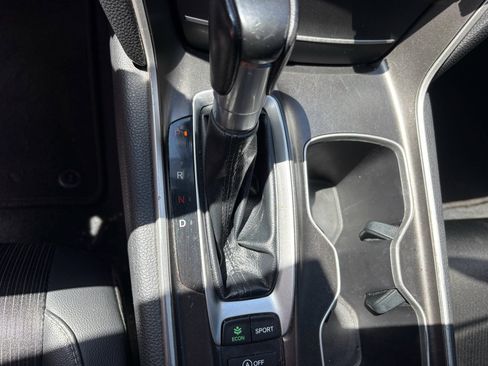 Certified 2021 Honda Accord Sport image 19