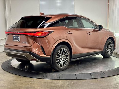 Used 2023 Lexus RX 350 w/ Accessory Package (2T) AWD/4WD image 9