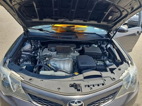 Used 2014 Toyota Camry SE FWD image 20