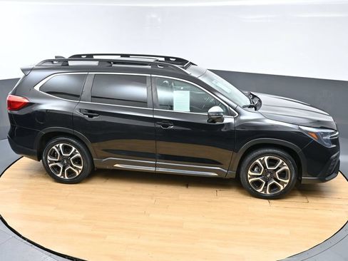 Used 2023 Subaru Ascent Limited w/ Technology Package AWD/4WD image 51
