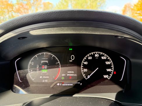 Used 2023 Honda Civic Sport image 10