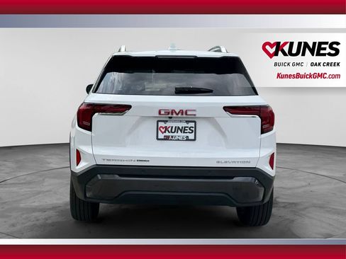 New 2027 GMC Terrain Elevation w/ Elevation Premium Package AWD/4WD image 7
