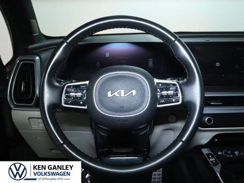 Used 2025 Kia Sorento SX Prestige AWD/4WD image 23