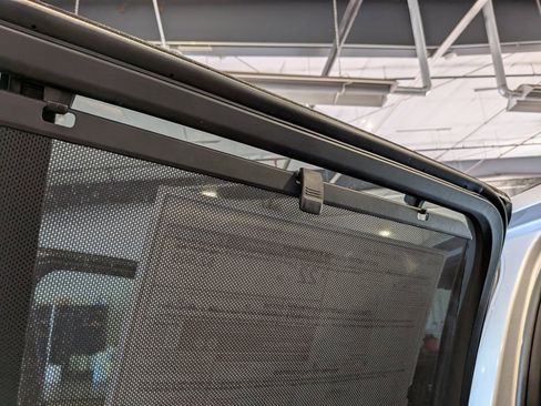 New 2025 Jeep Grand Cherokee Limited w/ Luxury Tech Group II image 25