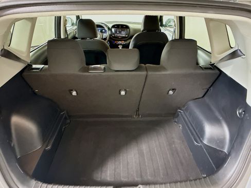 Used 2024 Kia Soul LX w/ Option Group 015 image 34