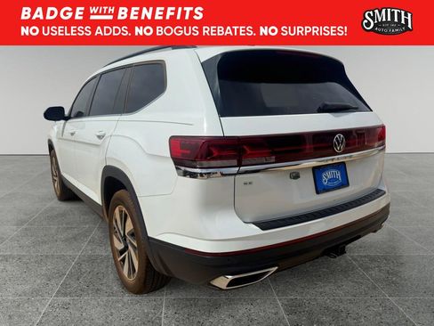 Used 2025 Volkswagen Atlas SE image 5