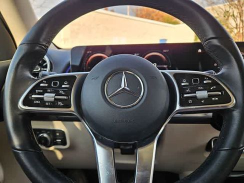 Used 2023 Mercedes-Benz EQB 250+ EQB 250+ w/ Exclusive Package image 22