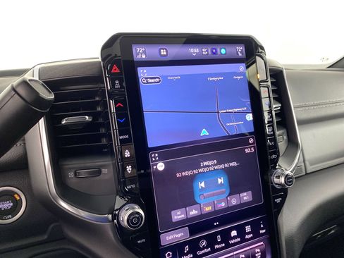 New 2026 RAM 3500 Laramie AWD/4WD image 28