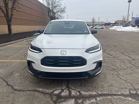 Certified 2023 Honda HR-V Sport image 2