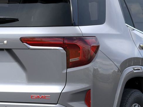 New 2026 GMC Terrain Denali AWD/4WD image 11