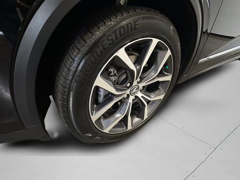 Used 2024 Acura MDX SH-AWD w/ Technology Package image 34