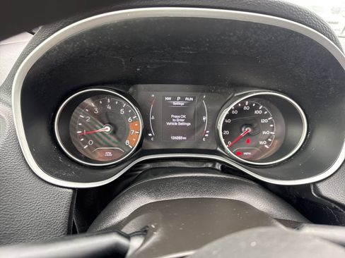 Used 2019 Jeep Compass Sport AWD/4WD image 26