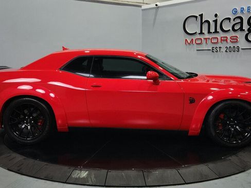 Used 2016 Dodge Challenger SRT Hellcat RWD image 13