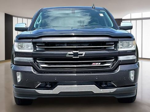 Used 2016 Chevrolet Silverado 1500 LTZ Z71 w/ LTZ Plus Package image 2