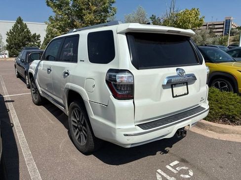 Used 2016 Toyota 4Runner Limited AWD/4WD image 3