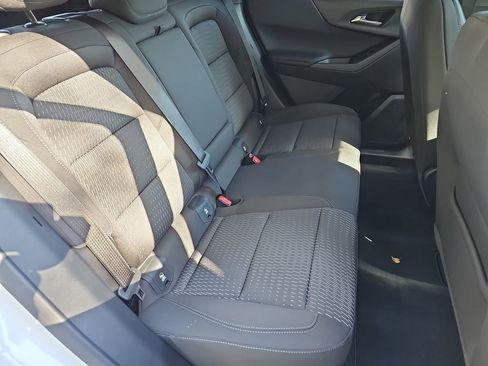 New 2026 Chevrolet Equinox LT AWD/4WD image 18