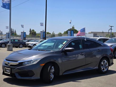 Used 2016 Honda Civic LX image 3
